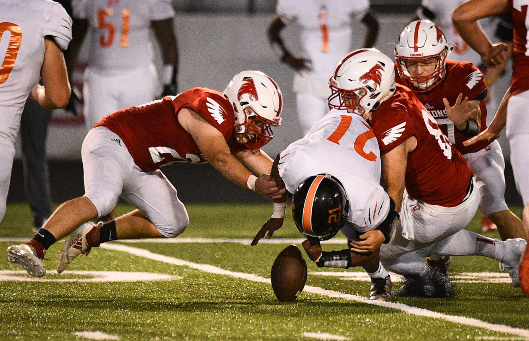 083019-qct-spt-ut-west-football-114a.jpg